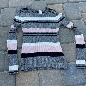 Long sleeve stretchy shirt